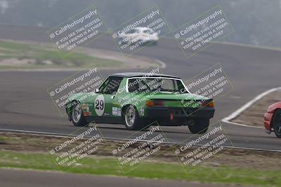 media/Jan-18-2026-CalClub SCCA (Sun) [[8bc6468723]]/Group 3 Race/Turn 1/